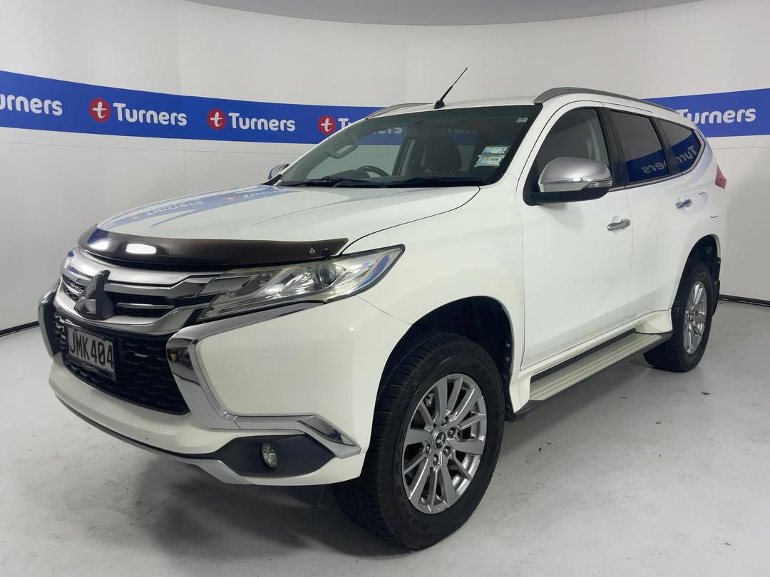 Photo '4' of Mitsubishi Pajero Sport