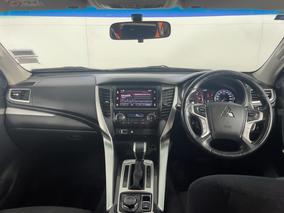 Photo '17' of Mitsubishi Pajero Sport
