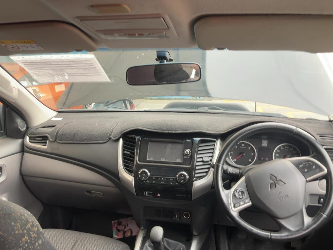 Photo '11' of Mitsubishi Triton GLS