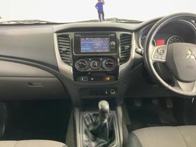 Photo '18' of Mitsubishi Triton