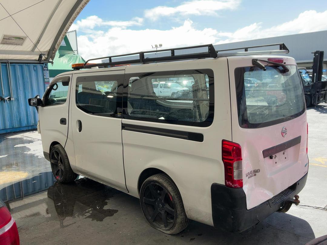 Photo '12' of Nissan Caravan NV350 Photo '12' of Nissan Caravan NV350