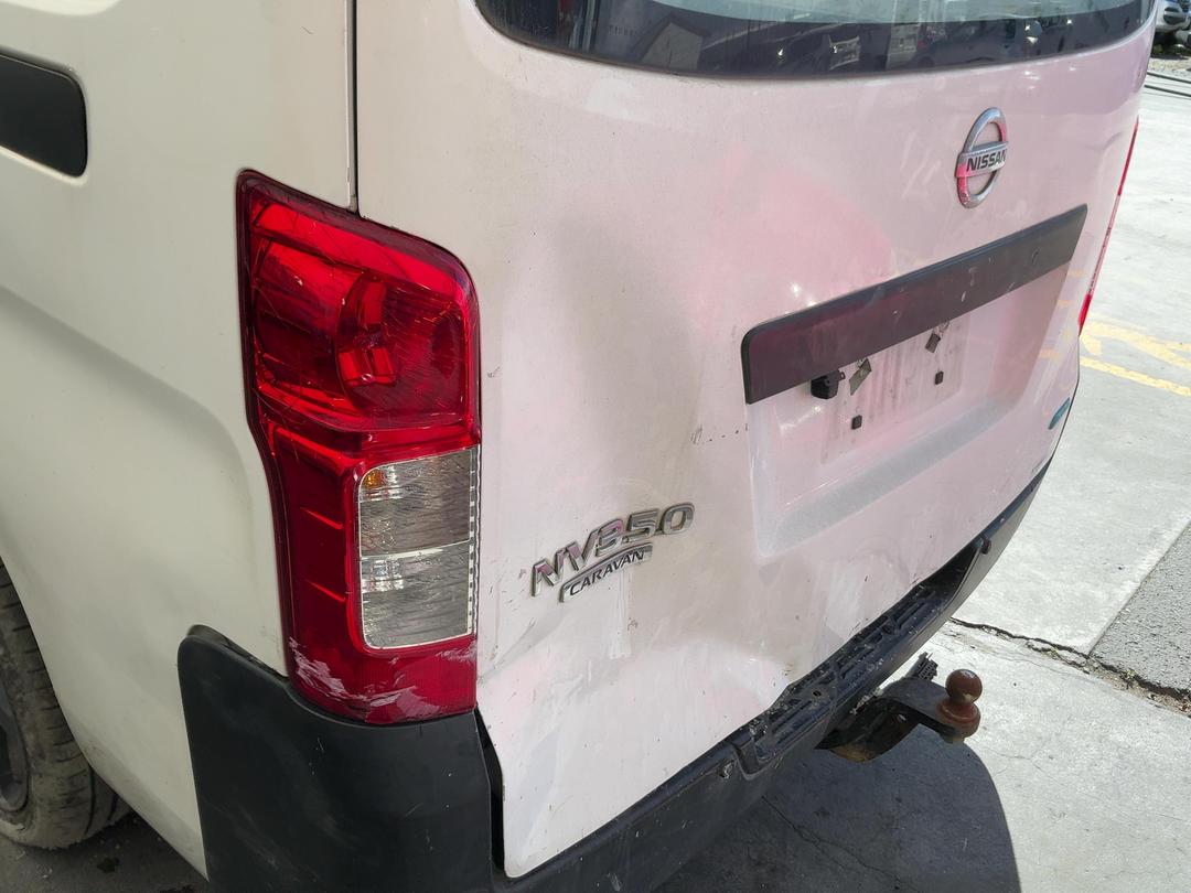 Photo '13' of Nissan Caravan NV350 Photo '13' of Nissan Caravan NV350