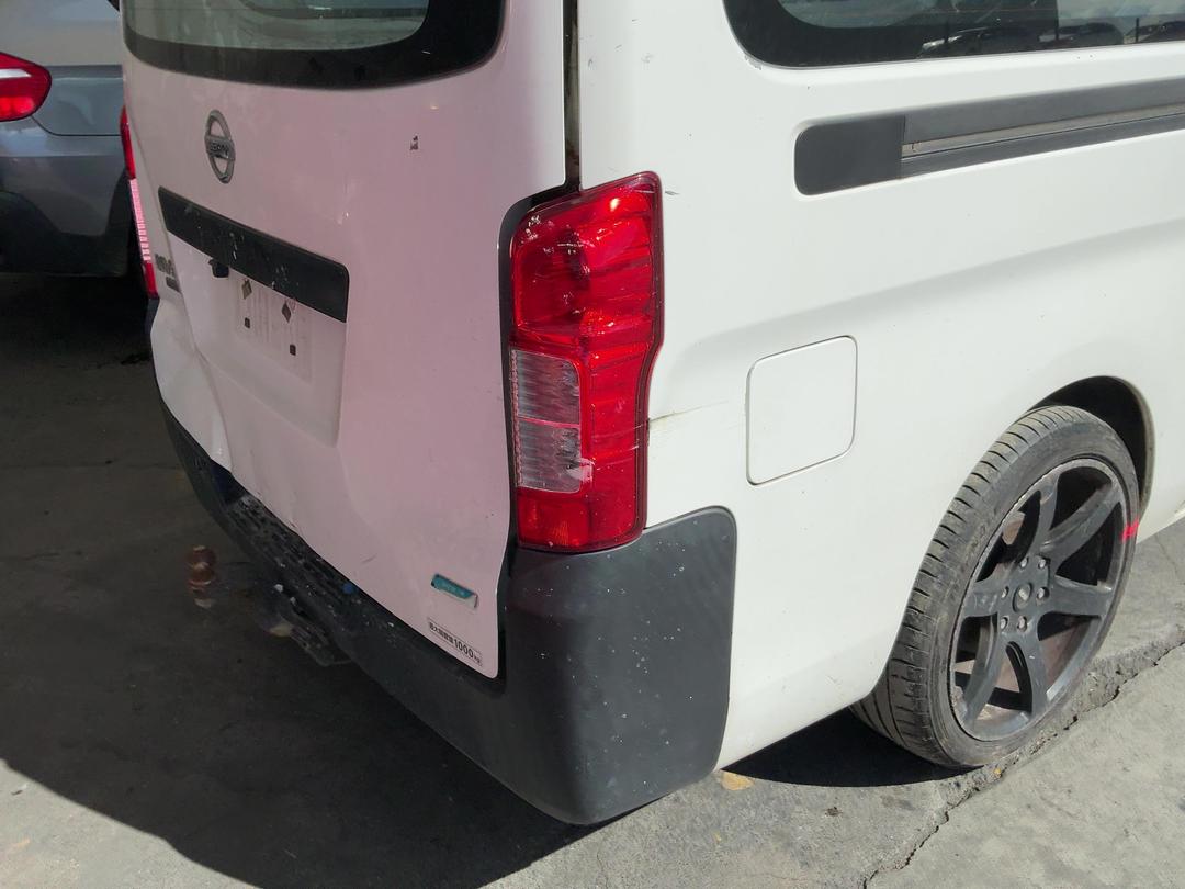 Photo '17' of Nissan Caravan NV350 Photo '17' of Nissan Caravan NV350