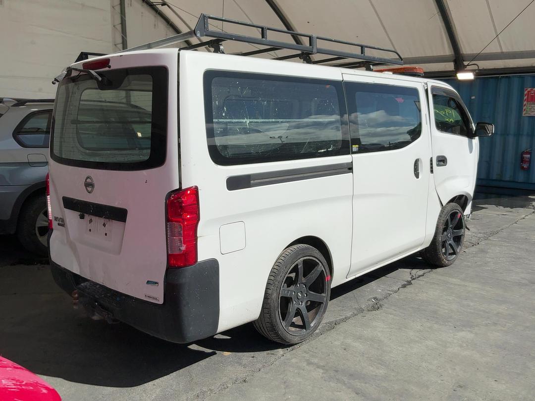 Photo '18' of Nissan Caravan NV350 Photo '18' of Nissan Caravan NV350