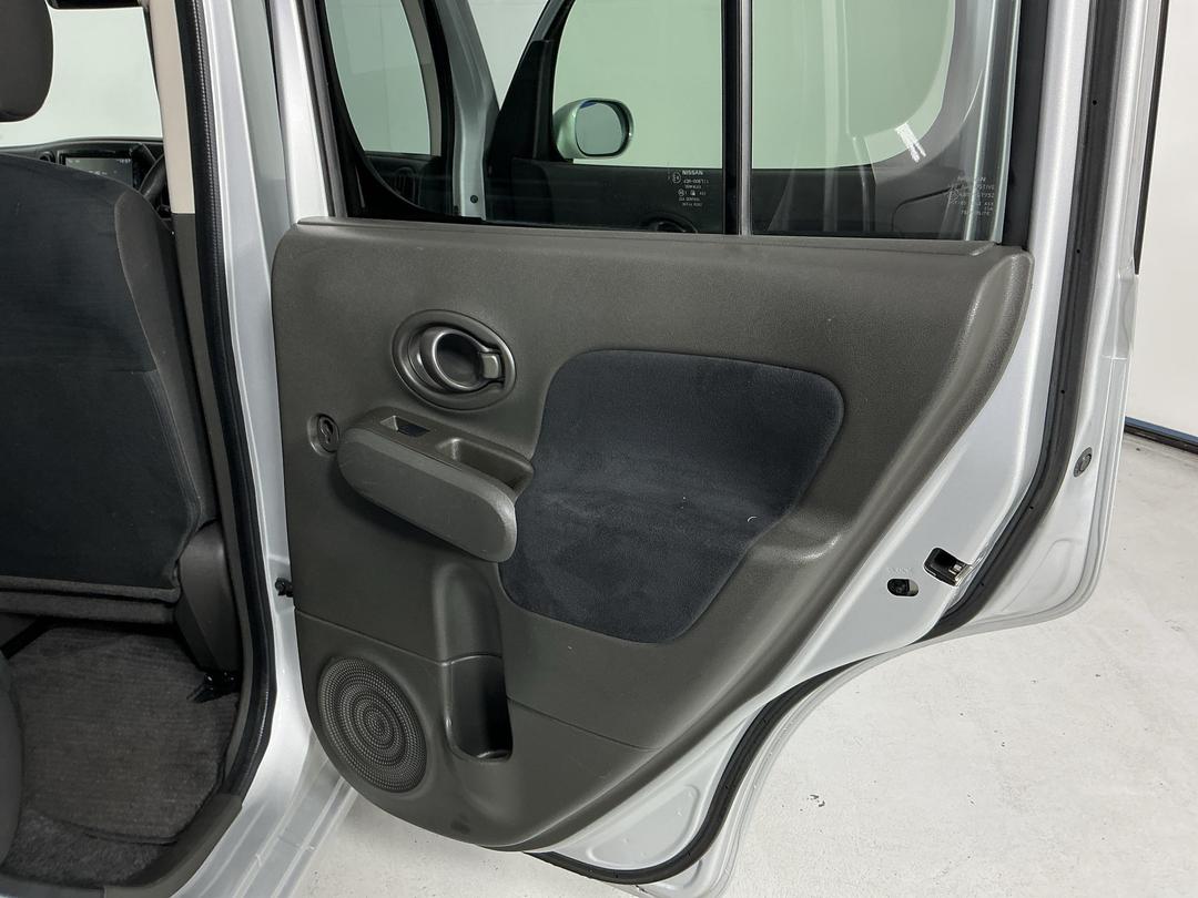 Photo '19' of Nissan Cube