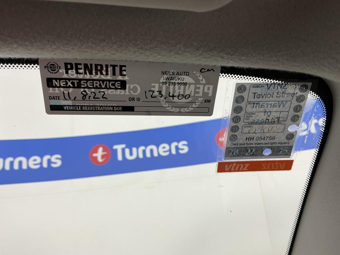 Photo '24' of Nissan Cube