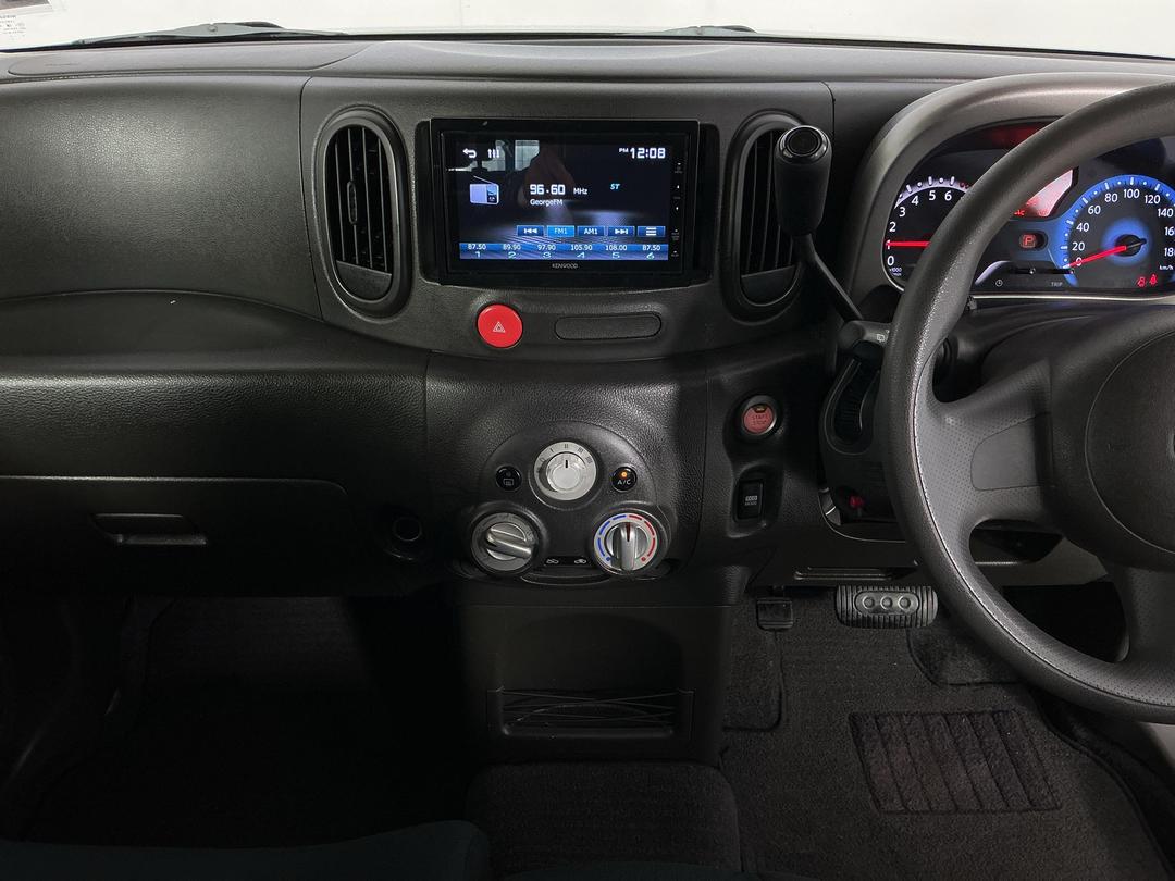 Photo '18' of Nissan Cube