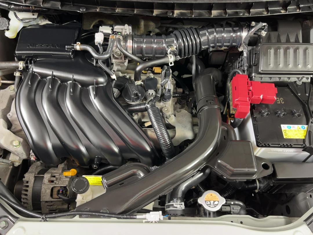 Photo '13' of Nissan Cube
