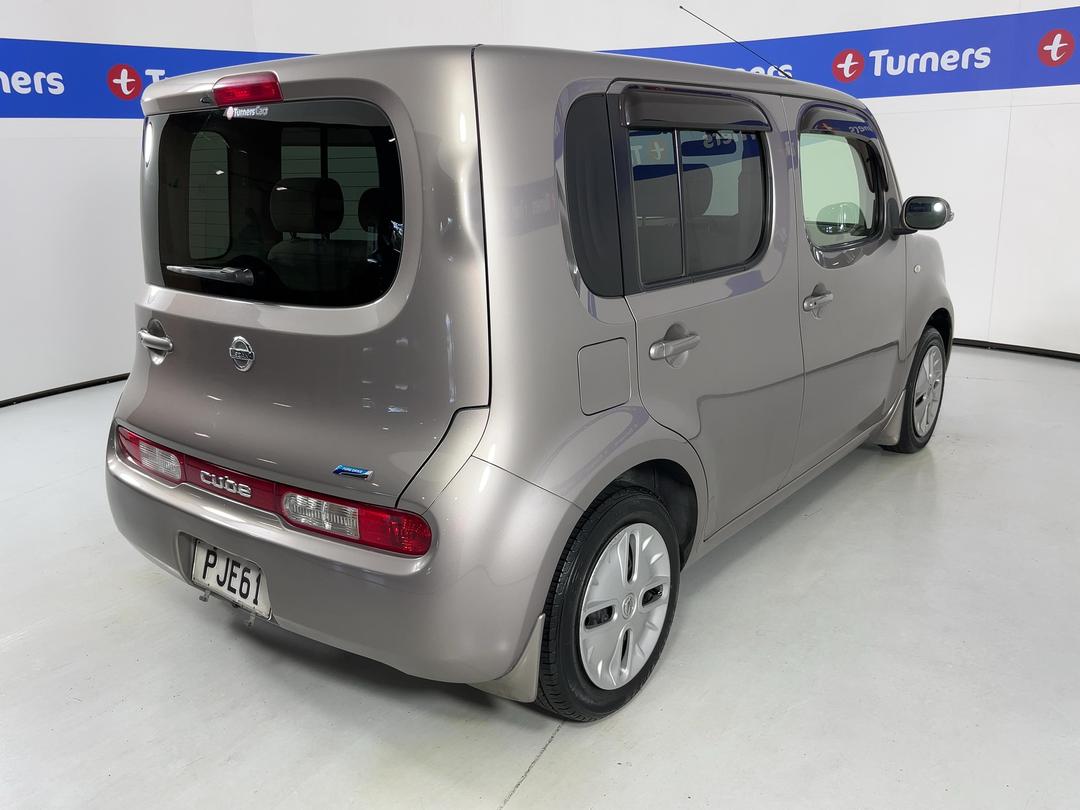 Photo '7' of Nissan Cube