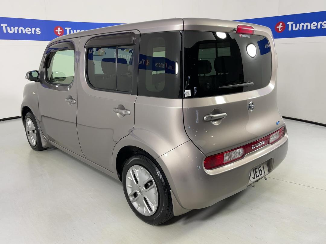 Photo '5' of Nissan Cube