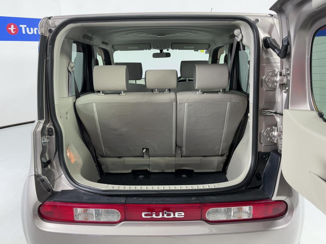 Photo '14' of Nissan Cube