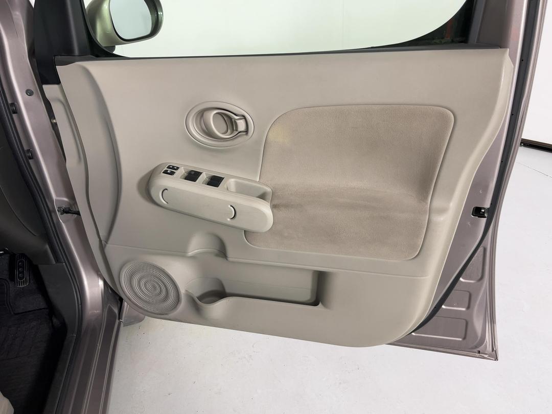 Photo '15' of Nissan Cube