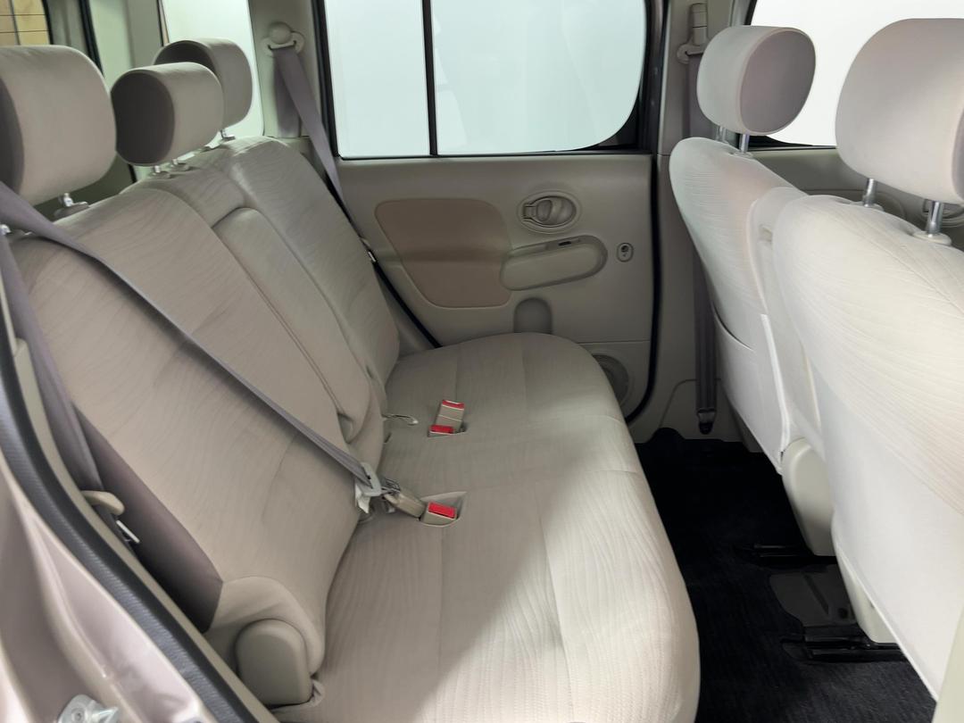 Photo '20' of Nissan Cube