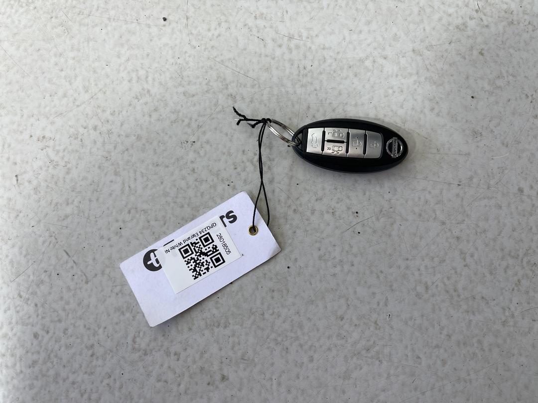 Photo '22' of Nissan Elgrand