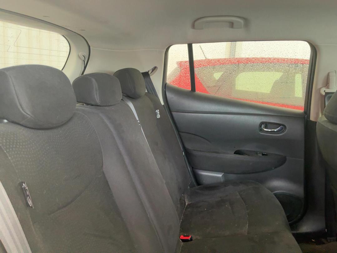 Photo '11' of Nissan Leaf Zero Emission