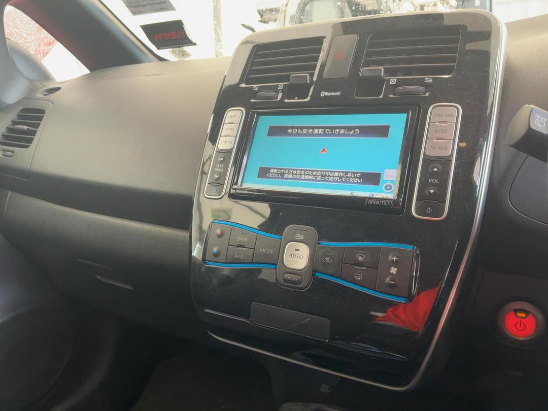 Photo '17' of Nissan Leaf Zero Emission