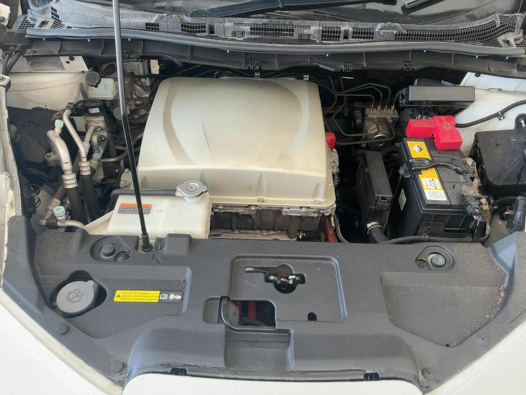 Photo '18' of Nissan Leaf Zero Emission