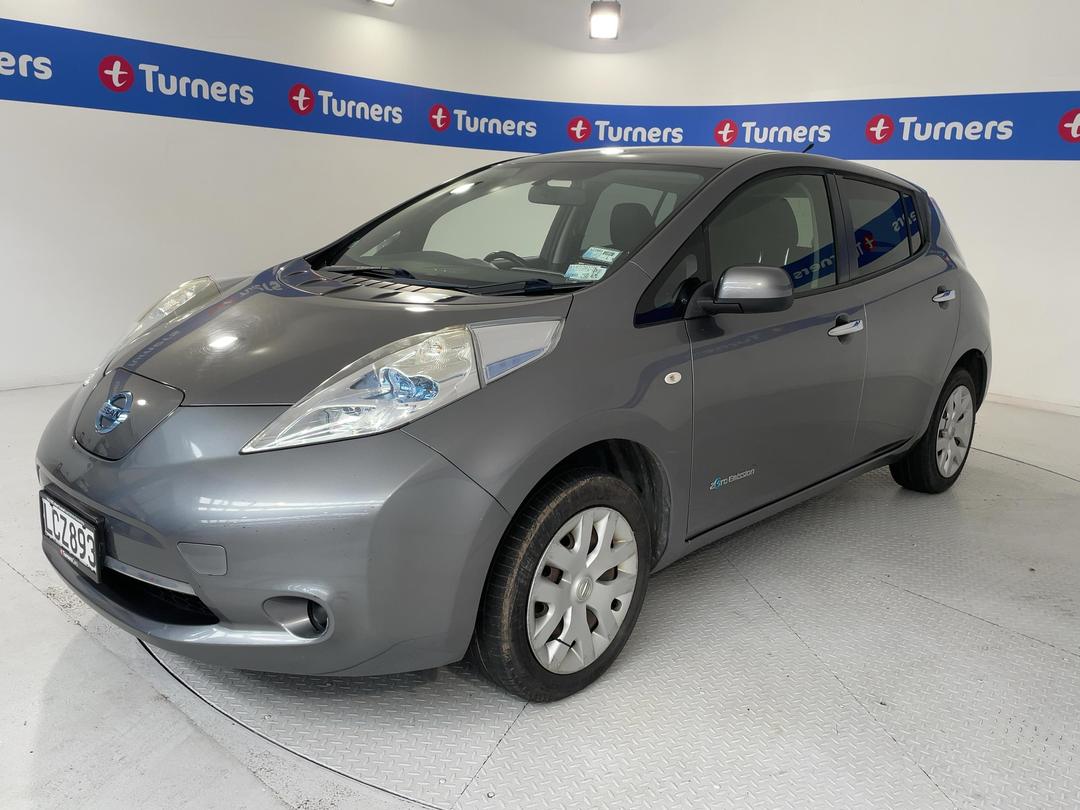 Photo '4' of Nissan Leaf