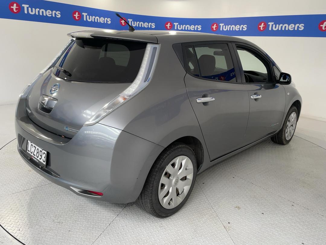 Photo '7' of Nissan Leaf