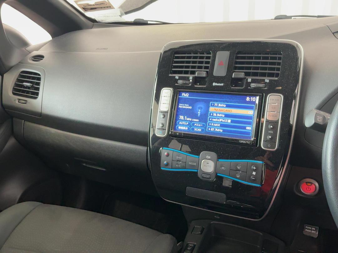 Photo '16' of Nissan Leaf Photo '16' of Nissan Leaf