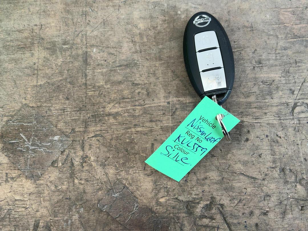 Photo '17' of Nissan Leaf Photo '17' of Nissan Leaf