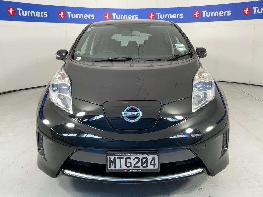 Photo '2' of Nissan Leaf