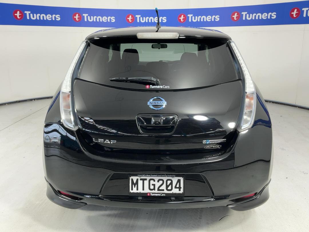 Photo '6' of Nissan Leaf