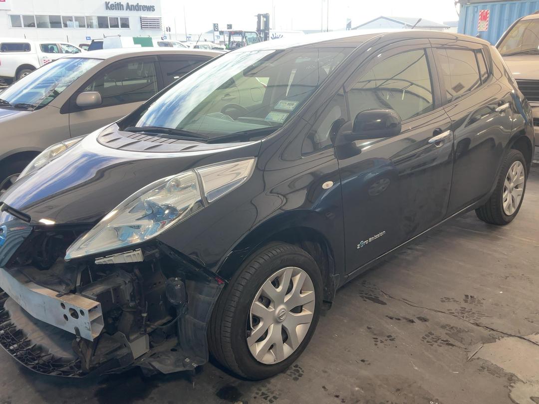 Photo '3' of Nissan Leaf