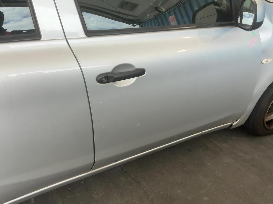Photo '18' of Nissan March Photo '18' of Nissan March