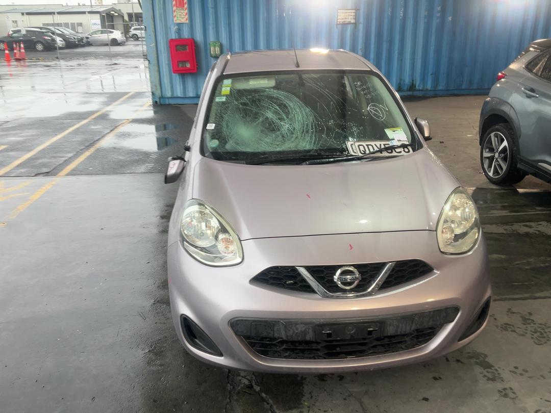 Photo '4' of Nissan March Photo '4' of Nissan March