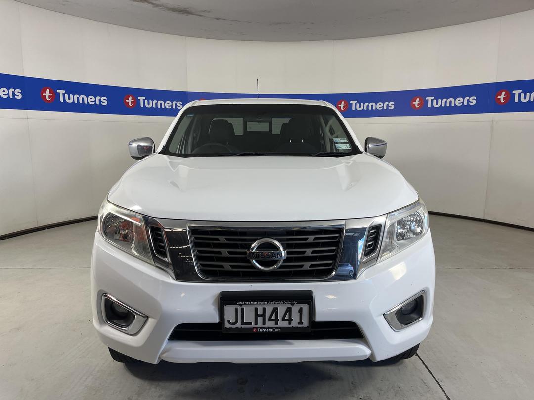 Photo '2' of Nissan Navara