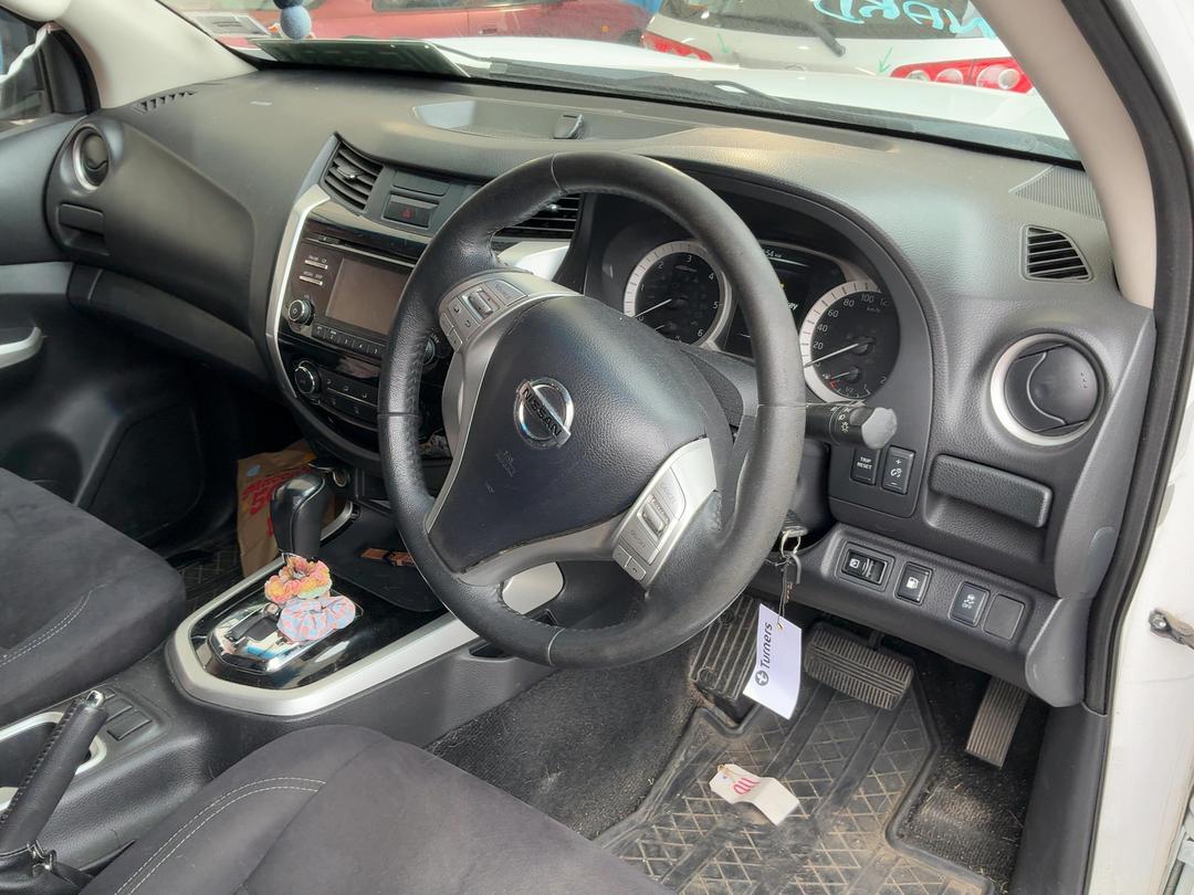 Photo '18' of Nissan Navara ST Photo '18' of Nissan Navara ST