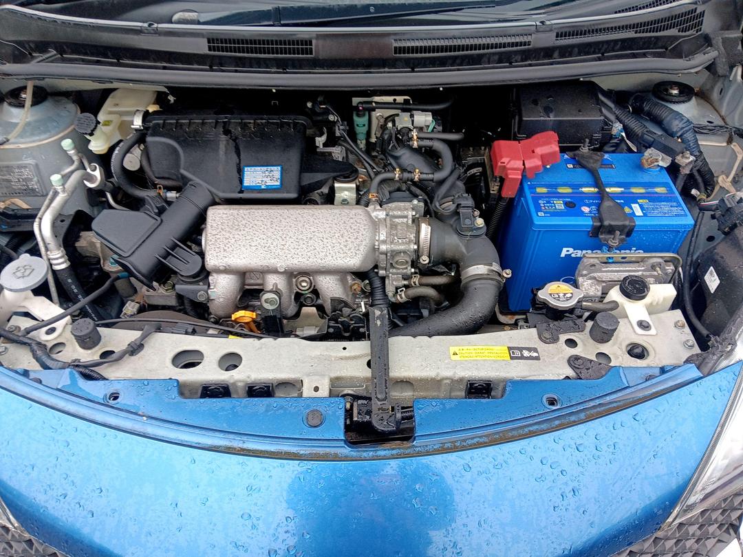 Photo '8' of Nissan Note