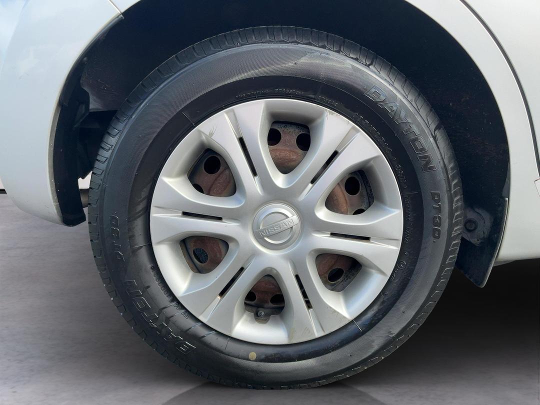 Photo '12' of Nissan Note