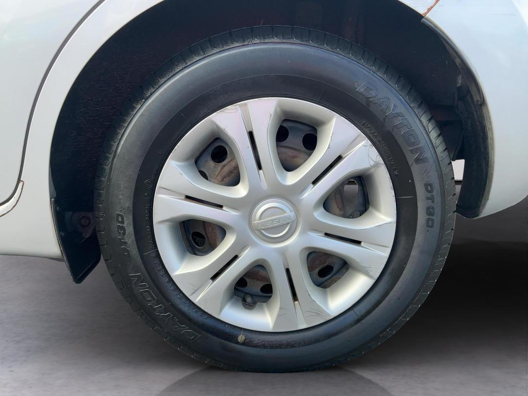 Photo '11' of Nissan Note