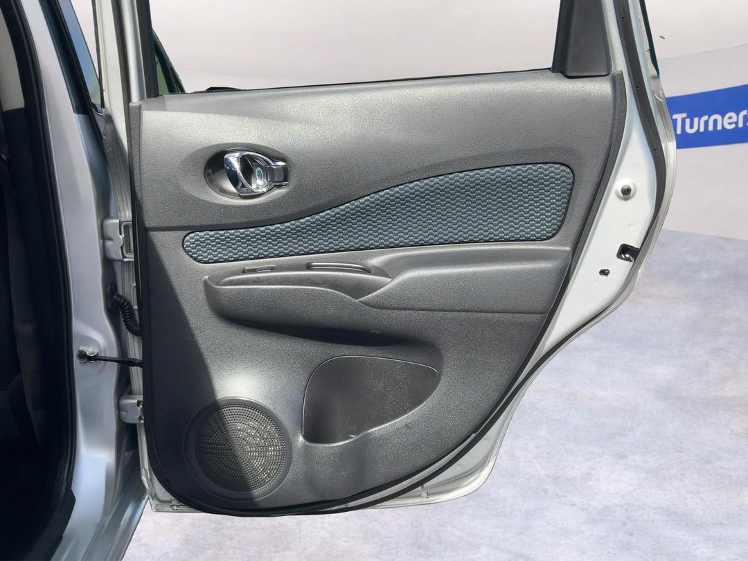 Photo '19' of Nissan Note