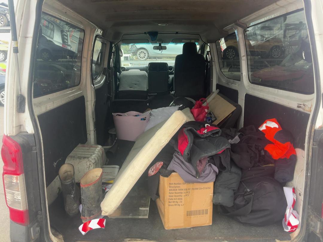 Photo '14' of Nissan NV350 Caravan