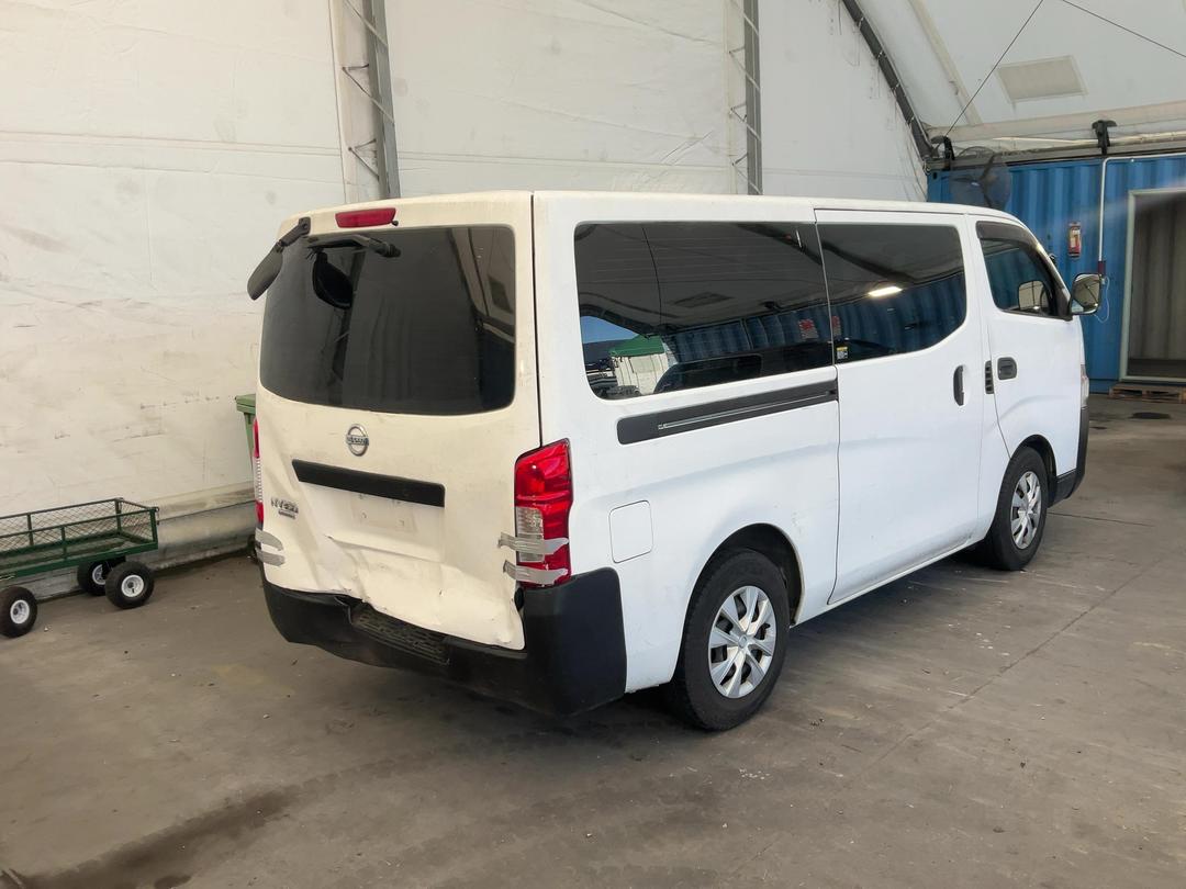 Photo '11' of Nissan NV350 Caravan Photo '11' of Nissan NV350 Caravan