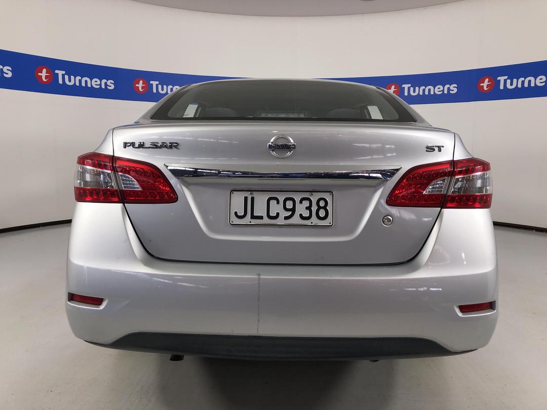 Photo '9' of Nissan Pulsar ST