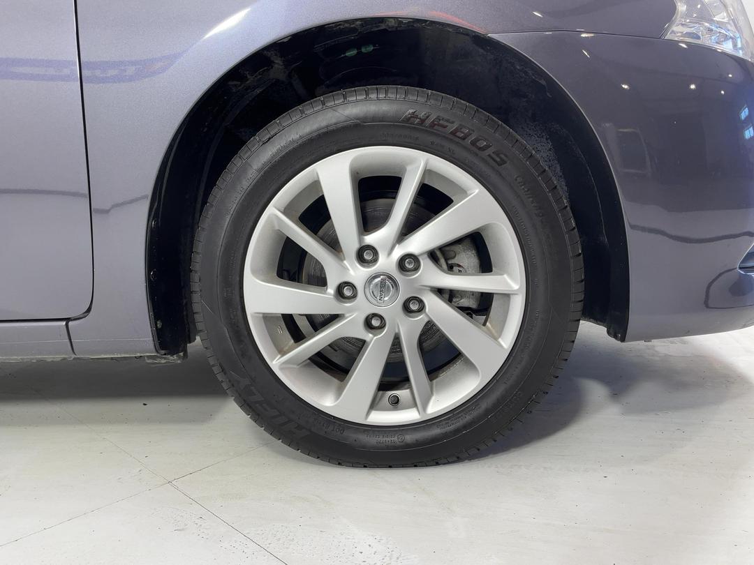 Photo '9' of Nissan Pulsar