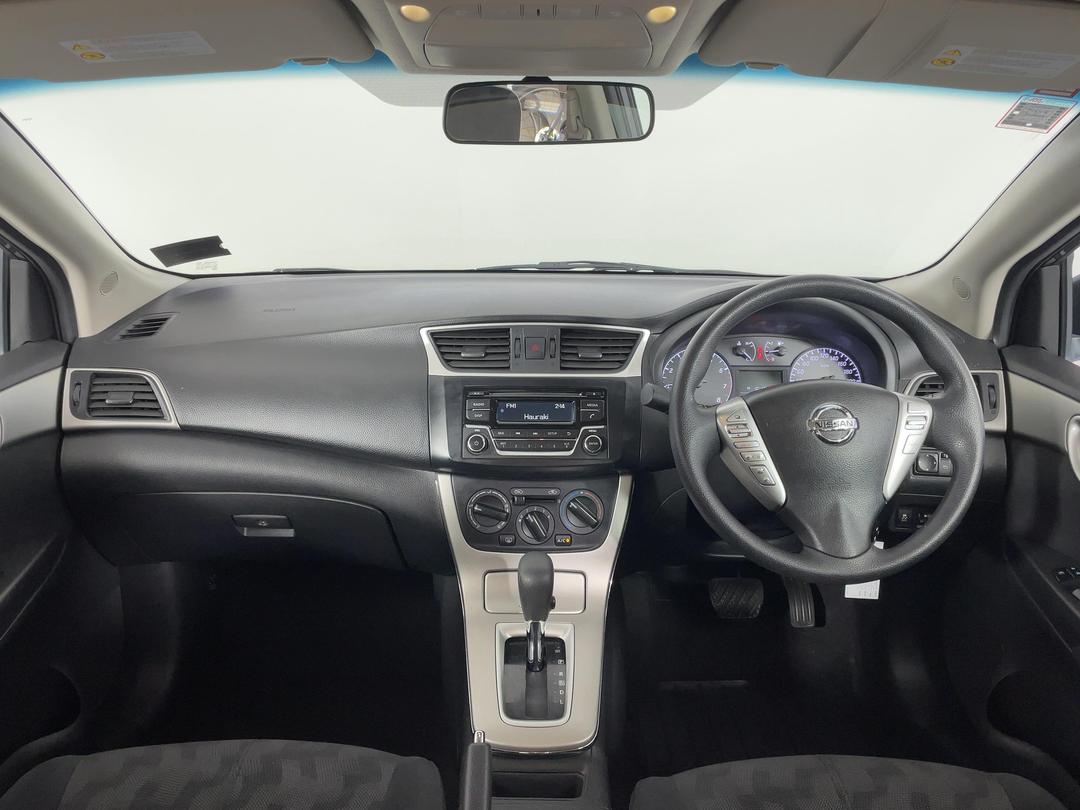 Photo '17' of Nissan Pulsar