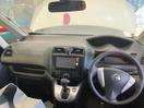 Thumbnail '25' of Nissan Serena