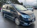 Thumbnail '2' of Nissan Serena