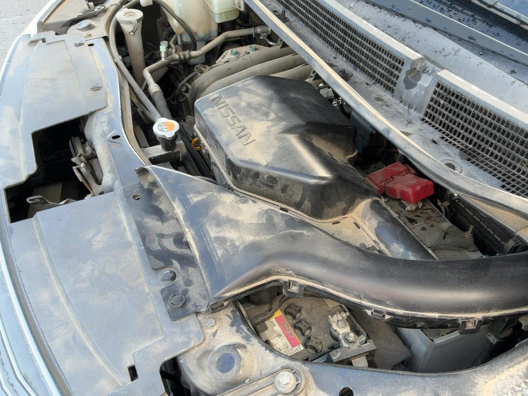 Photo '12' of Nissan Serena Photo '12' of Nissan Serena