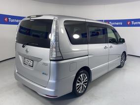Photo '7' of Nissan Serena