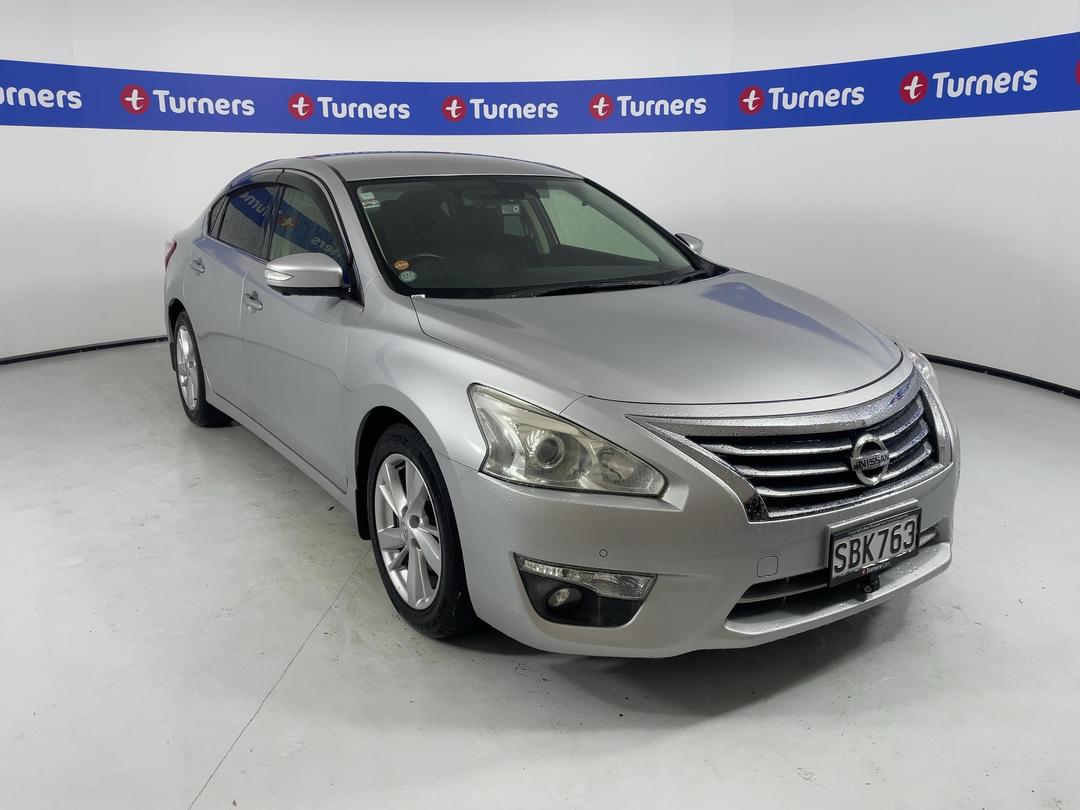 Photo '1' of Nissan Teana