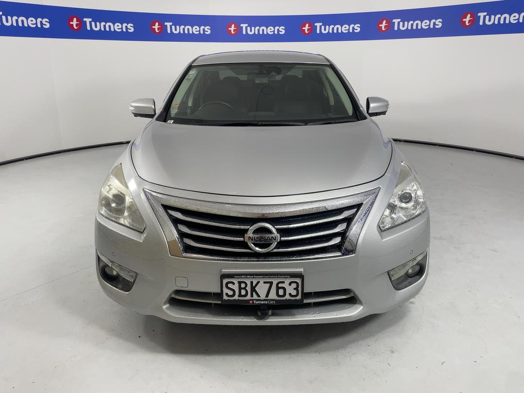 Photo '2' of Nissan Teana