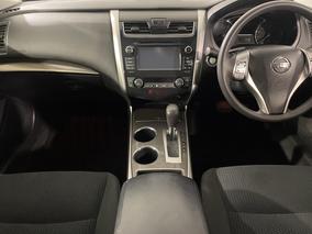 Photo '18' of Nissan Teana