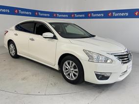 Photo '1' of Nissan Teana