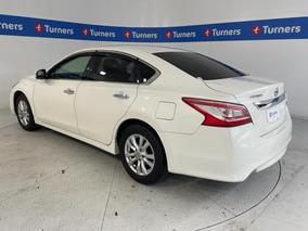 Photo '5' of Nissan Teana